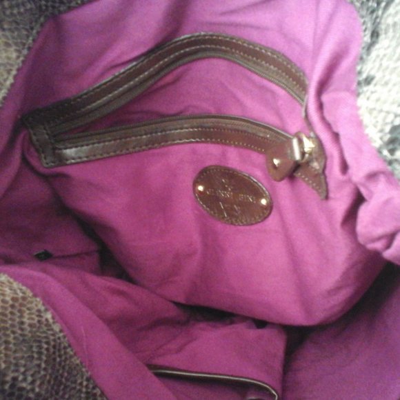 Gianni Bini Python Snake Shoulder Hobo Handbag. Size 14x15x3 - Picture 4 of 6